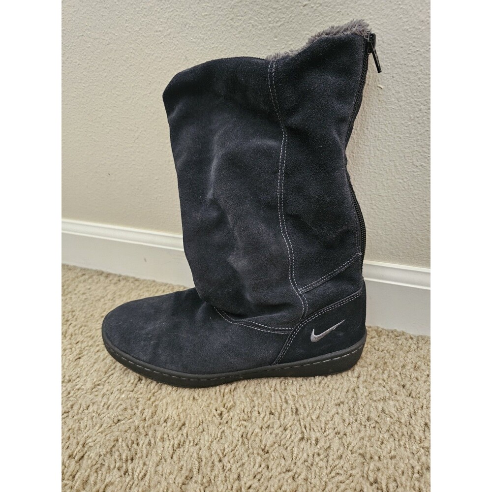 Nike Womens Size 8 Black Suede Fleece Sensory Motion System Winter Boots 366449